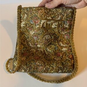 Vintage 1940’s Walborg Elegant Gold Floral Hand Beaded  Women's Bag